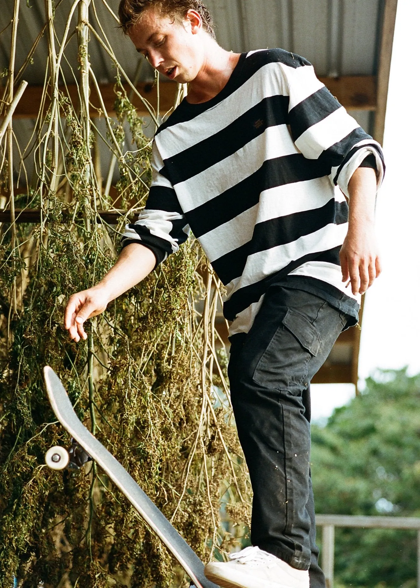 Afends Mens Team Dendy - Hemp Retro Fit Long Sleeve Tee