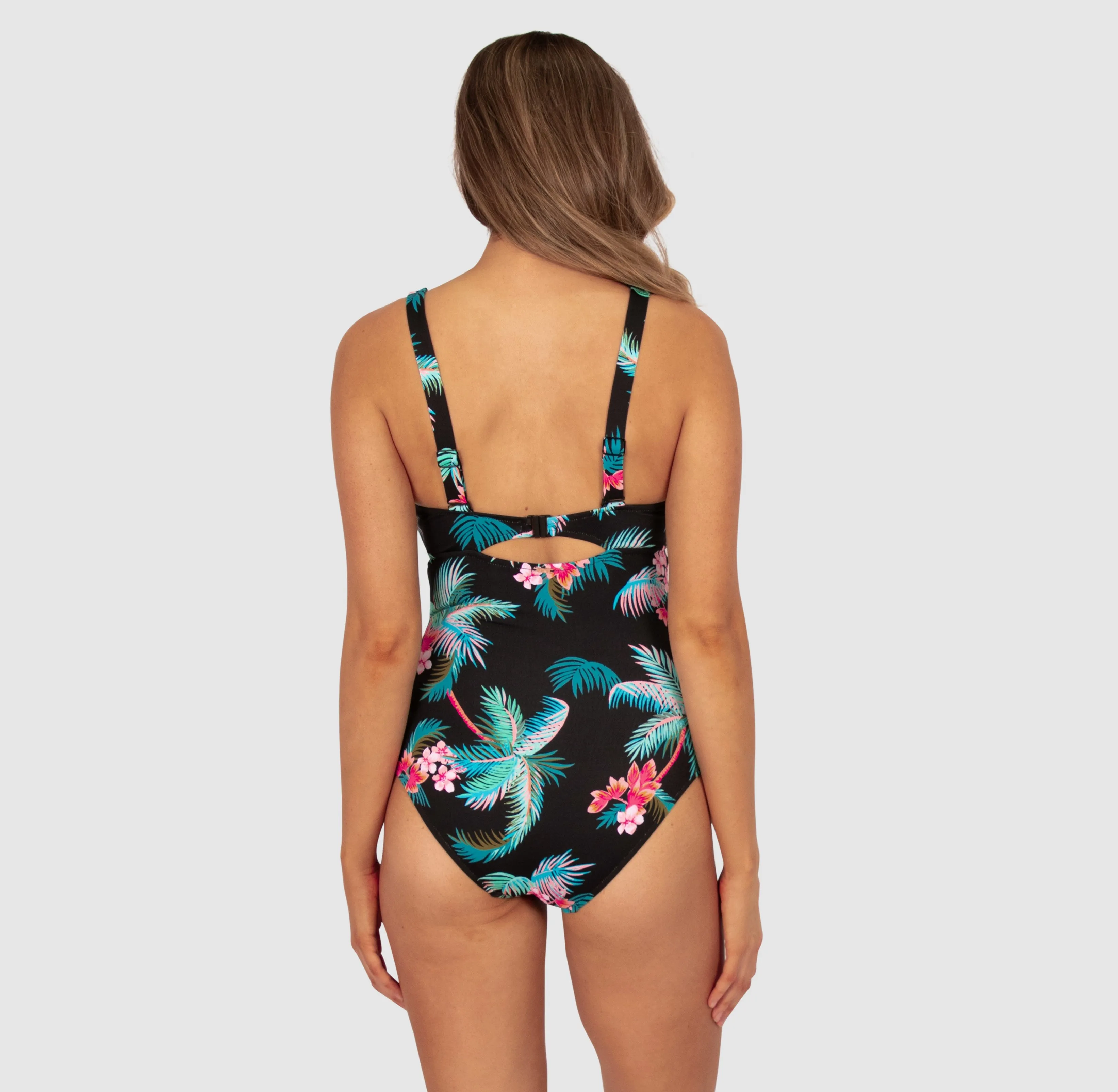 Amalfi E.F One Piece Black