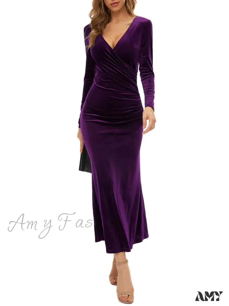 Amy Fashion - Autumn Velvet Bodycon Black Midi Dress