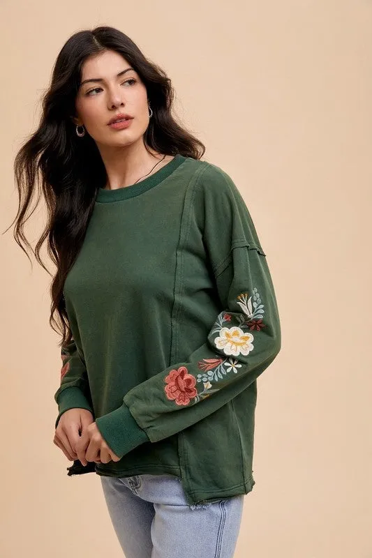 Lynne Floral Accent Pullover Top