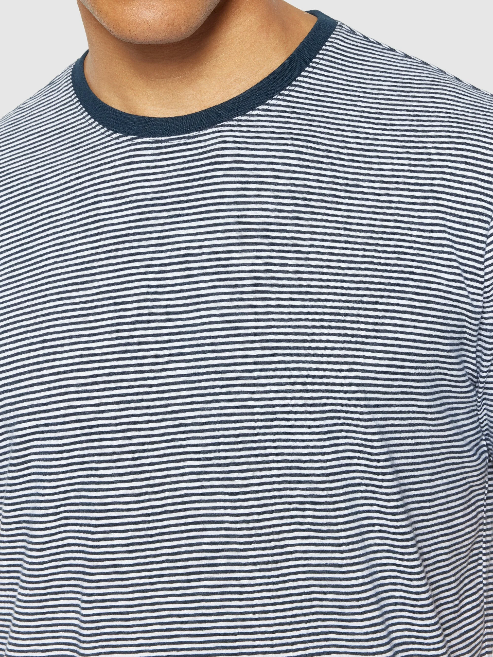 Regular fit Striped basic tee - Blue stripe