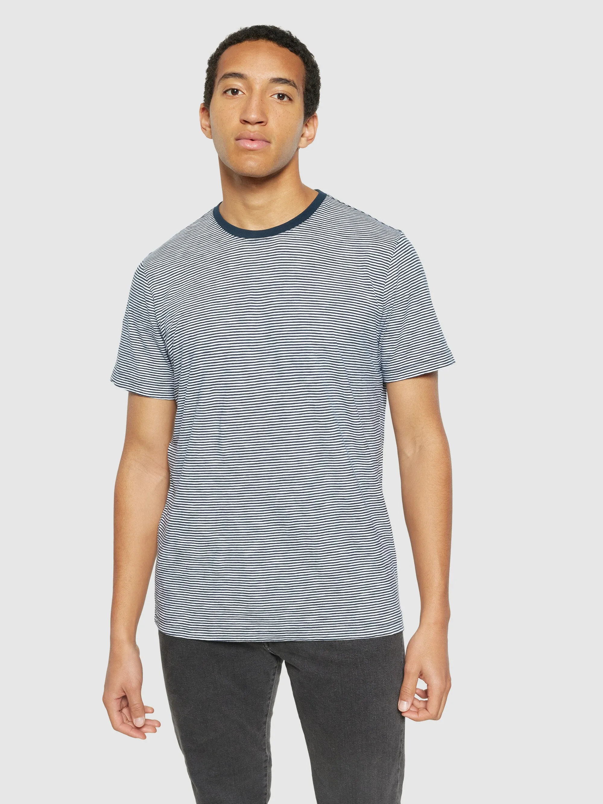 Regular fit Striped basic tee - Blue stripe