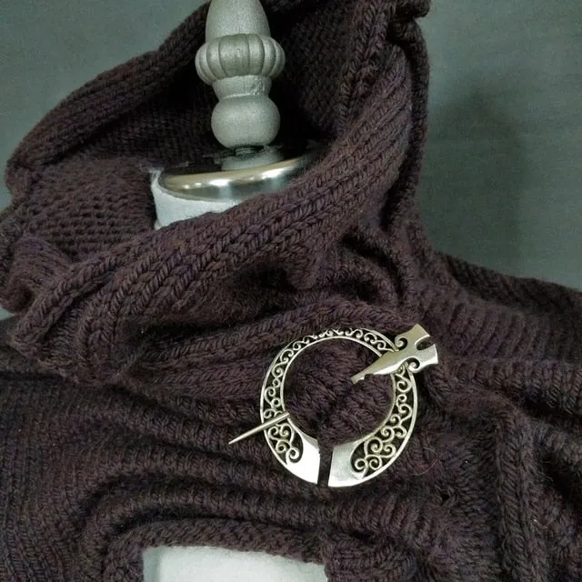 Runa Penannular Brooch